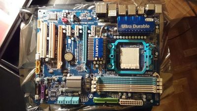 Лот: 3860658. Фото: 1. Материнская плата AM3 Gigabyte... Материнские платы