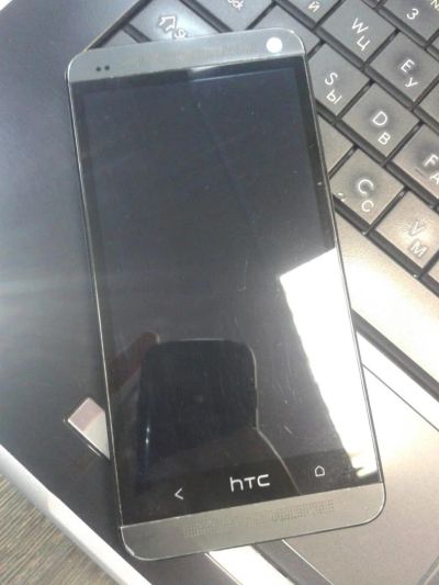Лот: 6803585. Фото: 1. HTC ONE 32Gb LTE. Смартфоны