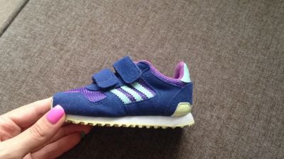 Лот: 9953069. Фото: 1. Кроссовки adidas. Кеды, кроссовки