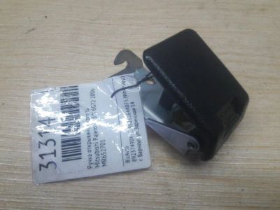 Лот: 21411416. Фото: 1. ручка открывания капота Mitsubishi... Двигатель и элементы двигателя