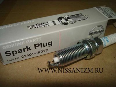 Лот: 3560080. Фото: 1. Свеча зажигания Nissan Qashqa... Двигатель и элементы двигателя