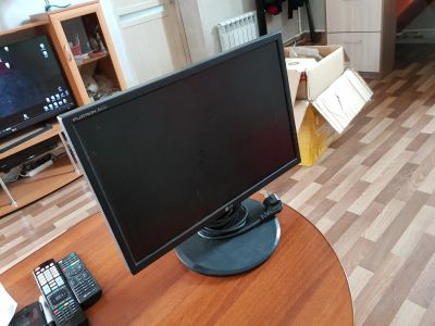 Лот: 13881255. Фото: 1. Монитор LG L194WT. ЖК-мониторы