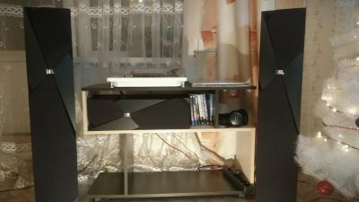 Лот: 13235647. Фото: 1. Напольная акустика JBL Studio... Пассивные акустические системы