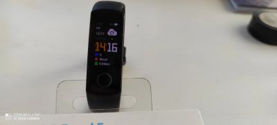Лот: 16832843. Фото: 1. Honor Band 5. Смарт-часы, фитнес-браслеты, аксессуары