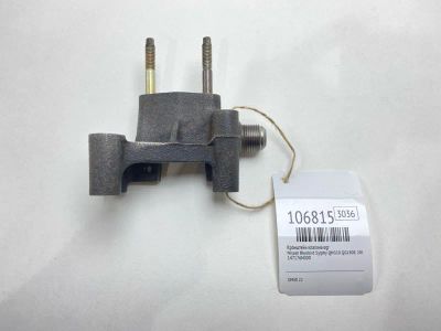 Лот: 25081498. Фото: 1. Кронштейн клапана EGR Nissan Bluebird... Двигатель и элементы двигателя