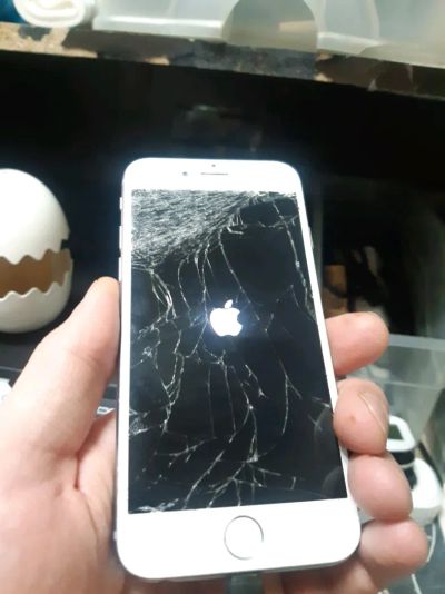 Лот: 19813675. Фото: 1. Iphone 6 16Gb Читайте описание. Смартфоны