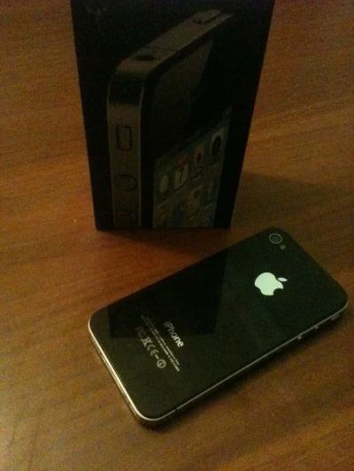 Лот: 3829537. Фото: 1. iPhone 4 16gb black полный комплект... Смартфоны