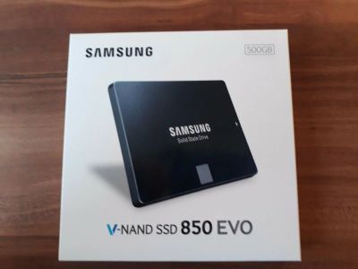 Лот: 15589388. Фото: 1. Твердотельный накопитель Samsung... SSD-накопители