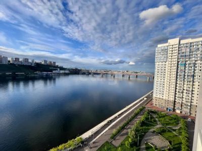 Лот: 25296773. Фото: 1. 4-комн. квартира , Красноярск... Квартиры, студии