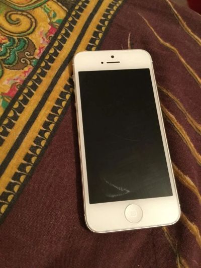 Лот: 6340989. Фото: 1. iPhone 5. Смартфоны