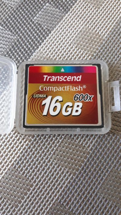 Лот: 20044948. Фото: 1. Карта памяти Transcend 16 Gb 600x. Карты памяти