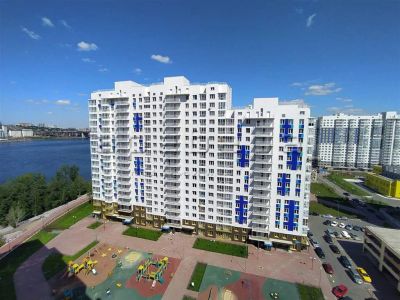 Лот: 20276183. Фото: 1. 2-комнатная квартира на ул. Лесников... Квартиры, студии
