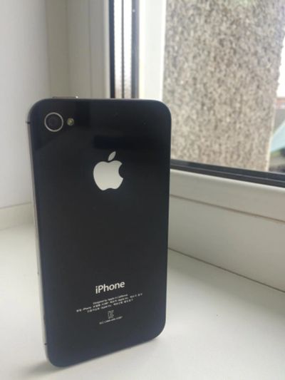 Лот: 8295885. Фото: 1. iphone 4s 64GB не работает. Смартфоны