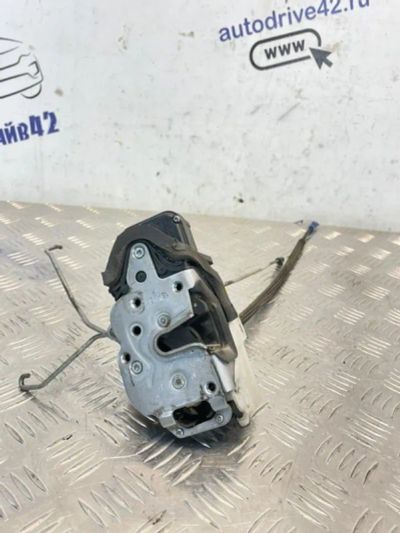 Лот: 25050708. Фото: 1. замок двери Chevrolet Cruze J300. Двигатель и элементы двигателя