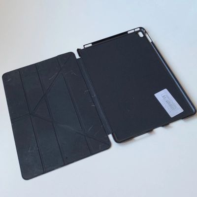 Лот: 13151929. Фото: 1. Чехол iPad Air 1 цвет чёрный... Чехлы, обложки