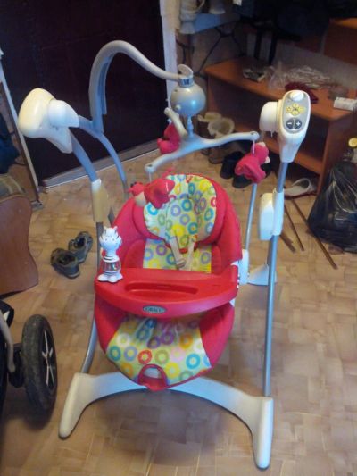 Лот: 4891476. Фото: 1. детские качели GRACO. Ходунки, прыгунки, качели