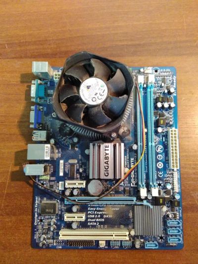 Лот: 5707682. Фото: 1. Материнская плата Gigabyte GA-G41MT-S2... Материнские платы