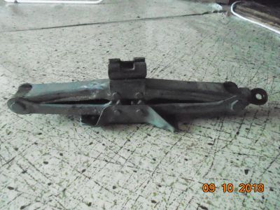 Лот: 12296891. Фото: 1. домкрат. Домкраты