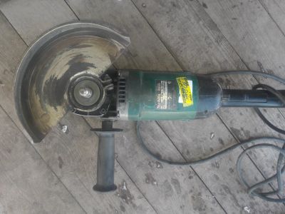 Лот: 14869255. Фото: 1. УШМ Makita 9069. Электроинструмент