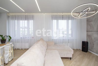 Лот: 25292078. Фото: 1. 3-комн. квартира , Красноярск... Квартиры, студии