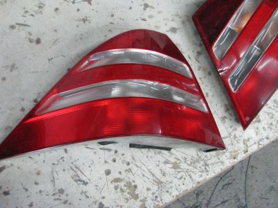 Лот: 11252078. Фото: 1. Фонарь задний Mercedes-Benz w220... Оптика и освещение