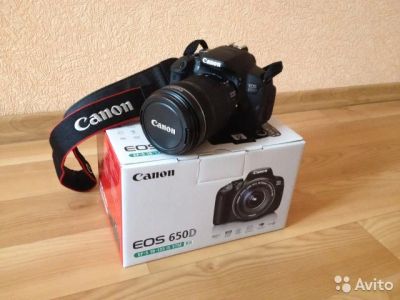 Лот: 6687232. Фото: 1. Зеркальный фотоаппарат Canon EOS... Цифровые зеркальные