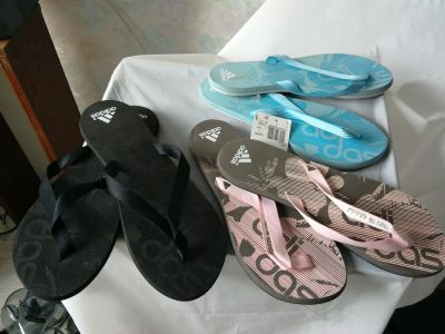 Лот: 6114229. Фото: 1. Сланцы новые Adidas. Шлепанцы, сланцы