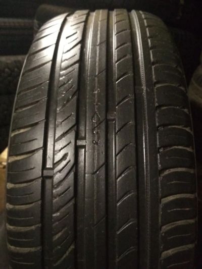 Лот: 13790138. Фото: 1. 205/70R15 96T Nokian Hakka Green... Шины