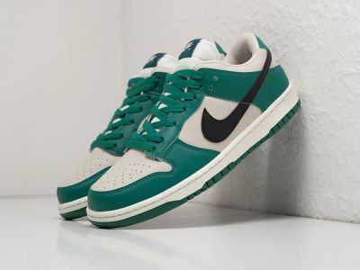 Лот: 24977941. Фото: 1. Кроссовки Nike SB Dunk Low. Кеды, кроссовки, слипоны