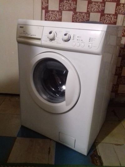 Лот: 12619964. Фото: 1. Стиральная машина zanussi zwd... Стиральные машины