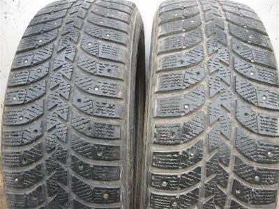 Лот: 1239983. Фото: 1. Шины зимние 205/65R15 Bridgstne... Шины