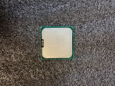 Лот: 17940033. Фото: 1. Процессор intel 06 420 Celeron... Процессоры