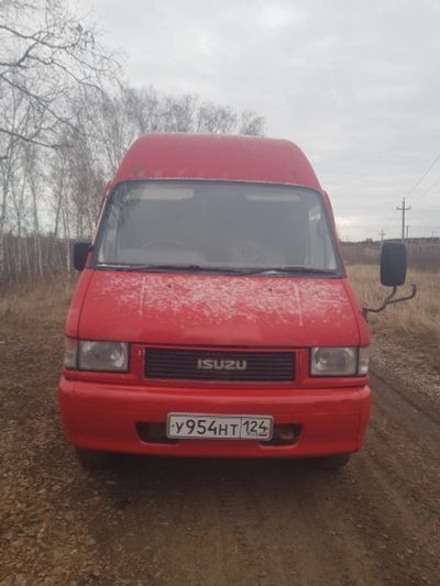 Лот: 19839421. Фото: 1. Фургон Isuzu elf. Автомобили