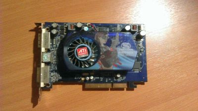 Лот: 3345732. Фото: 1. Radeon HD 3650 AGP 512DDR3. Видеокарты