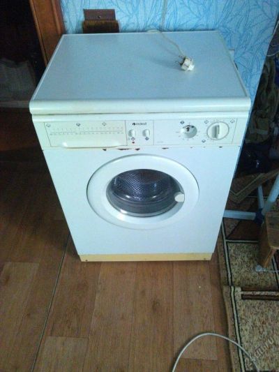 Лот: 5765849. Фото: 1. Indesit WU421XW. Стиральные машины