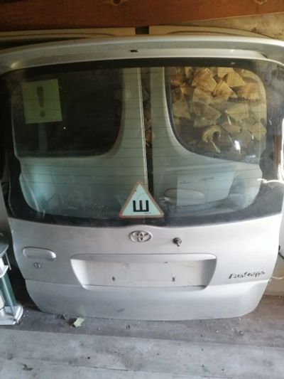Лот: 19452187. Фото: 1. Дверь 5 задняя Toyota Funcargo... Кузов