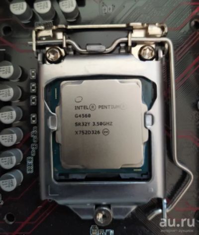 Лот: 17921318. Фото: 1. Intel Pentium G4560. Процессоры