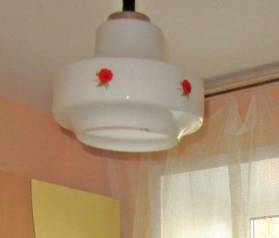 Лот: 12748593. Фото: 1. Люстра с винтажным плафоном. Люстры, потолочные и подвесные светильники