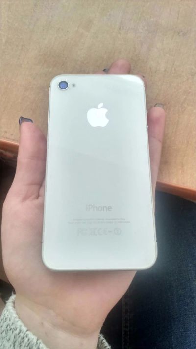 Лот: 6973192. Фото: 1. iPhone 4S 8Gb. Смартфоны