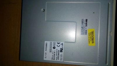 Лот: 6885304. Фото: 1. Внутренний дисковод для 3.5" дискет. Приводы CD, DVD, BR, FDD