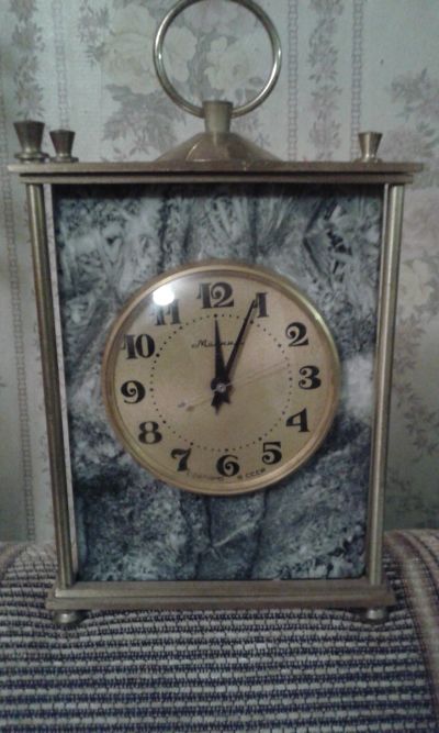 Лот: 15429987. Фото: 1. Часы каминные "Молния" СССР, 60е... Оригинальные наручные часы
