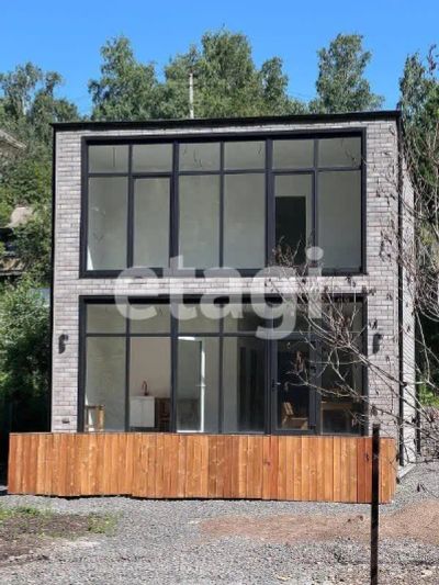 Лот: 25293810. Фото: 1. 5-комн. и более дом , Красноярск... Дома