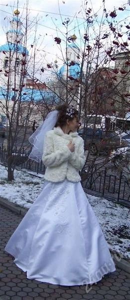 Лот: 2127154. Фото: 1. Шубка для невесты. Другое (свадебная мода)