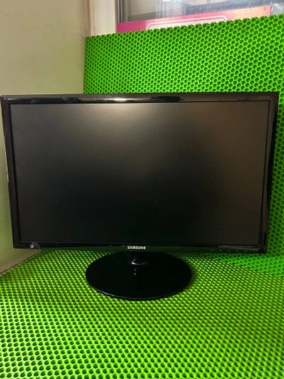 Лот: 24912047. Фото: 1. Монитор samsung s24d300h (Г3454А... ЖК-мониторы