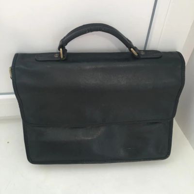 Лот: 8013339. Фото: 1. Продам оригинальный портфель HIDESing... Портфели, ранцы