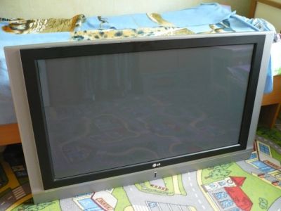 Лот: 25672866. Фото: 1. Телевизор LG 42pc1pv 42 дюйма. Телевизоры