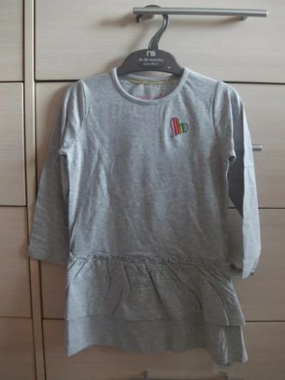Лот: 3499103. Фото: 1. Платье на девочку НОВОЕ. Платья, сарафаны