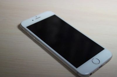 Лот: 11410553. Фото: 1. iPhone 6 16gb Silver. Смартфоны