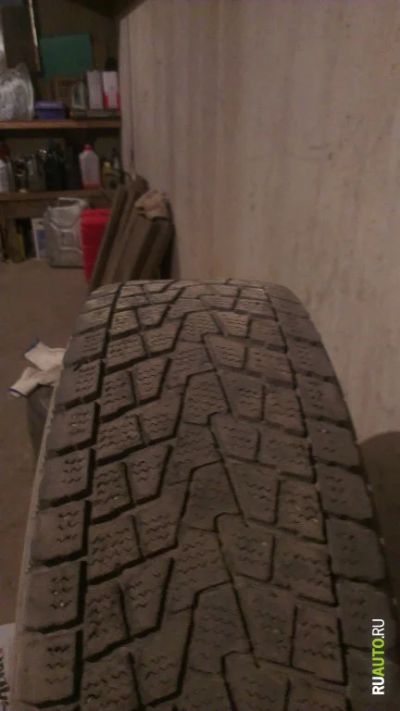 Лот: 3197174. Фото: 1. Bridgestone 215/70 r16 липучка... Шины