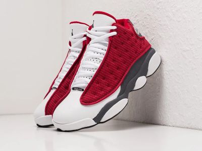Лот: 19315902. Фото: 1. Кроссовки Nike Air Jordan 13 Retro. Кеды, кроссовки, слипоны